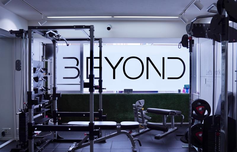 BEYONDのTOP画像